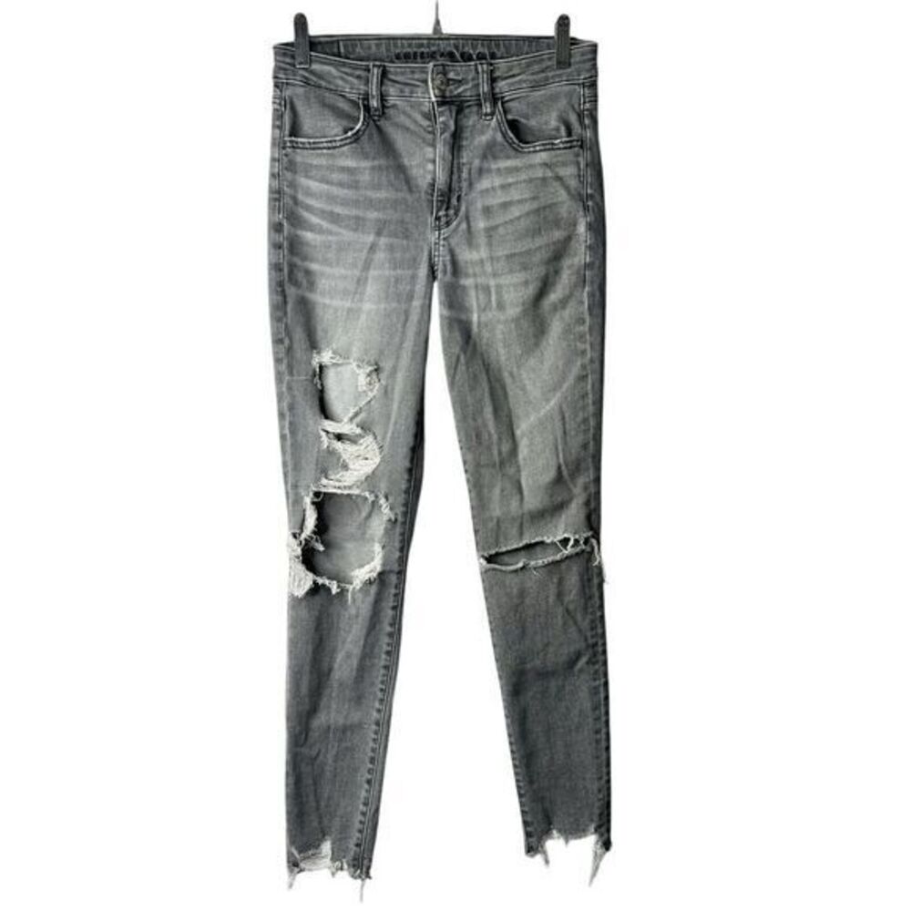 AEO High Rise Jeggings size 4R Gray Skinny Jeans Raw Hem Knee‎ Rips Grunge Style